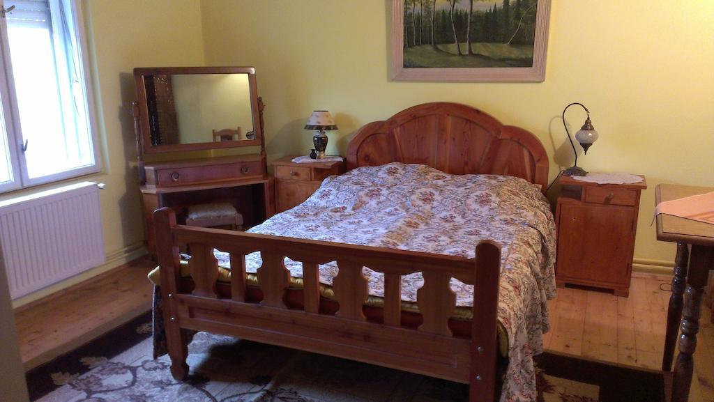 Pensiunea Iulia Bran  Habitación foto